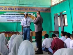 Kapolsek “Geruduk” SMAN 2 Rebang Tangkas, Seluruh Siswa Dikumpulkan