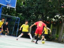 SMA Negeri 5 Bandar Lampung menyelenggarakan kegiatan Classmeeting 2025 dengan mengusung tema FOXORIA. Classmeeting FOXORIA mempertandingkan enam cabang perlombaan, yaitu Mobile Legends, Catur, Roblox, SMANLA Got Talent, Futsal, dan Voli Bola Besar.